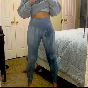 Grey tie dye leggings